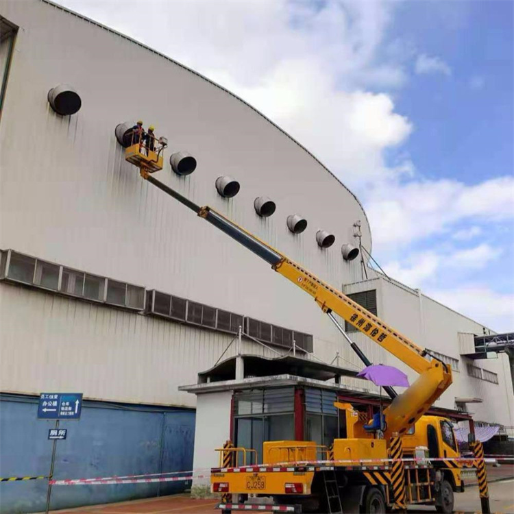 川汇高空作业车出租服务：专业广告牌安装解决方案