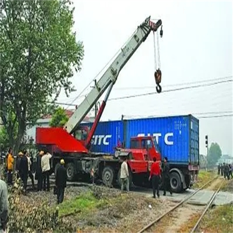 川汇如何快速找到附近的吊车救援公司